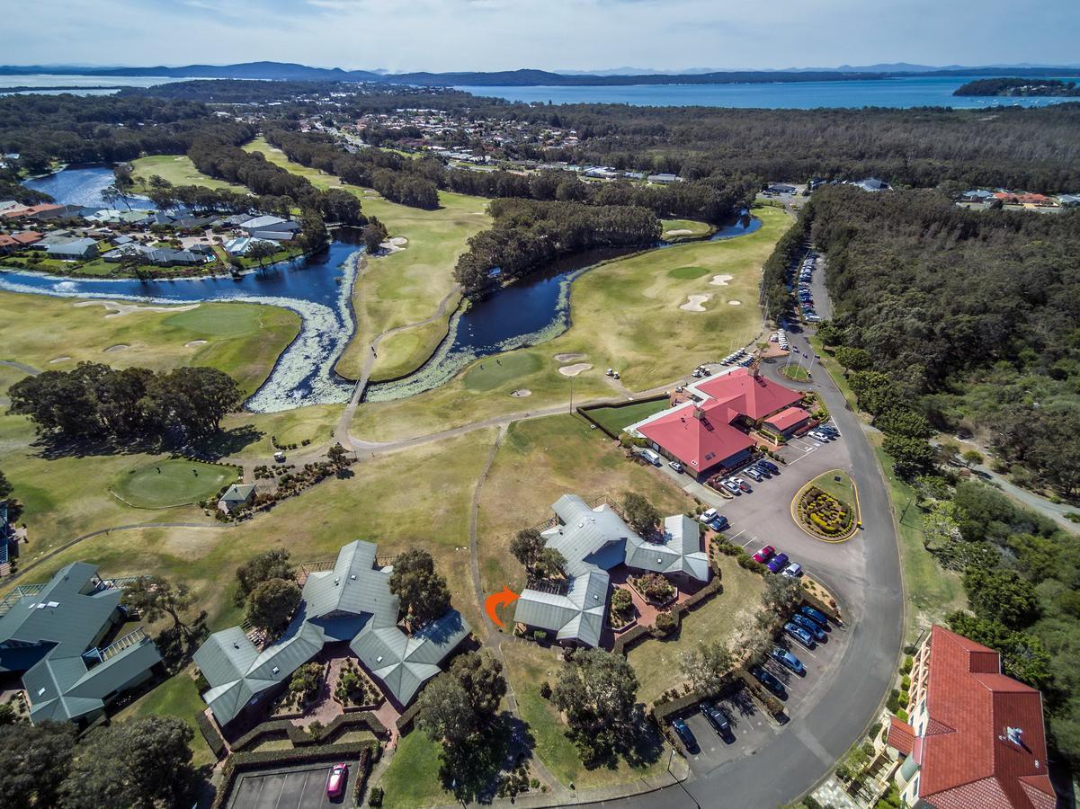 Condo 105 @ Horizons Golf Resort - Salamander Bay Nsw Exterior photo